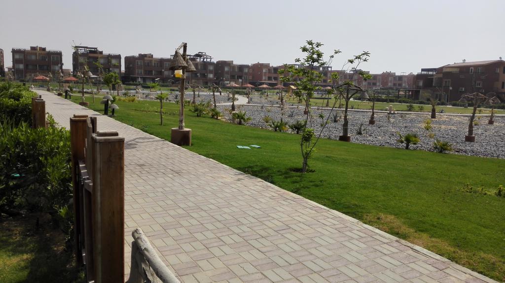 Three-Bedroom Garden Chalet At Marina Wadi Degla For Families Ajn Suchna Pokój zdjęcie